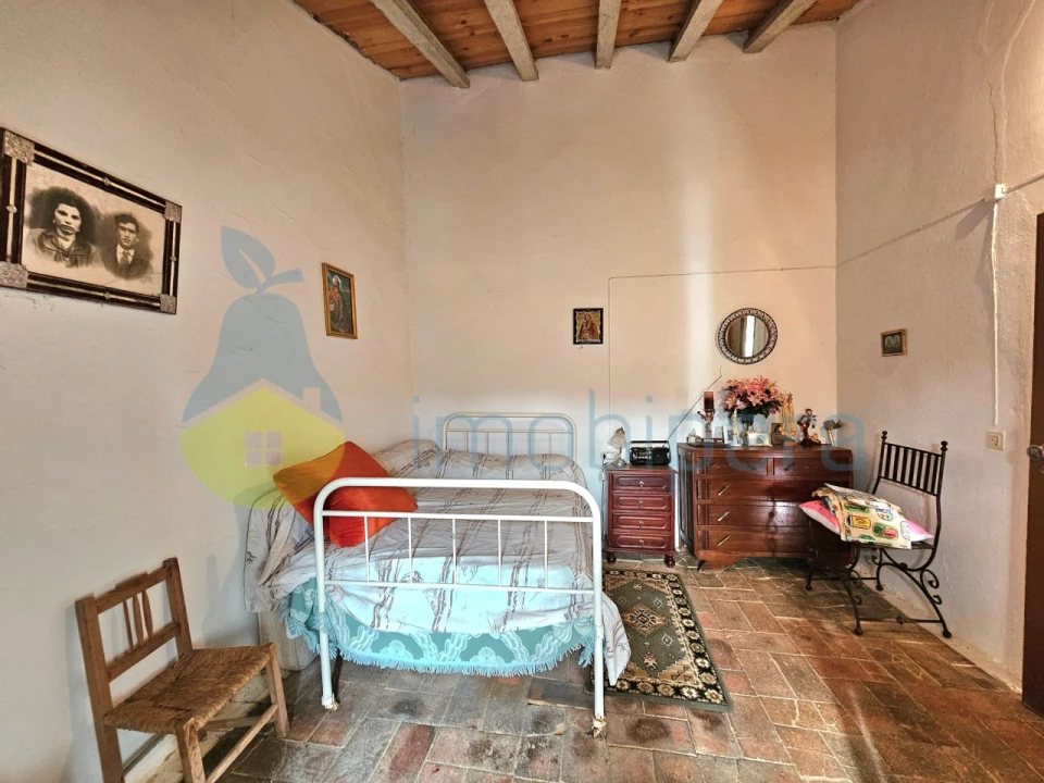 Moradia T3 para Venda em Ameixial Foto 7