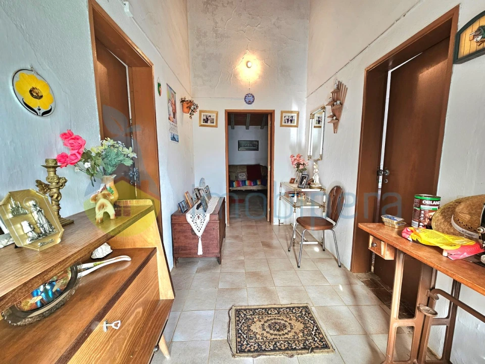 Moradia T3 para Venda em Ameixial Foto 17