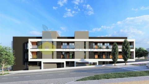 Apartamento T4 para Venda em Albufeira e Olhos de Água