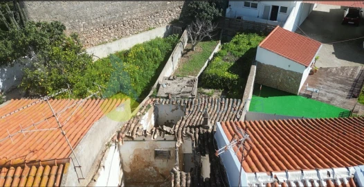 Moradia T3 para Venda em Alcantarilha e Pêra