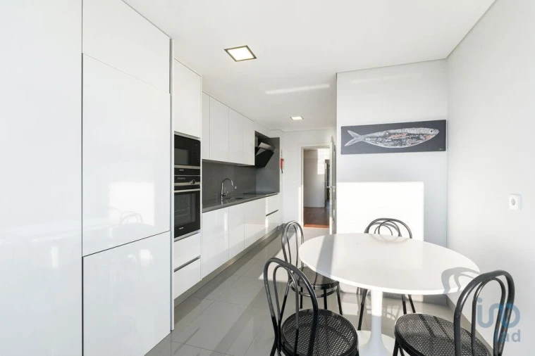 Apartamento T3 para Venda em Gondomar (São Cosme), Valbom e Jovim Foto 12