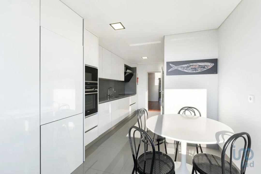 Apartamento T3 para Venda em Gondomar (São Cosme), Valbom e Jovim Foto 12