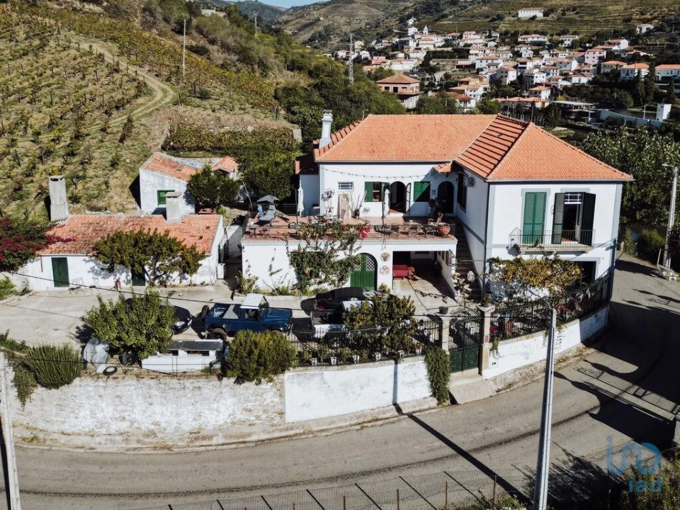 Moradia T6 para Venda em Galafura e Covelinhas Foto 4