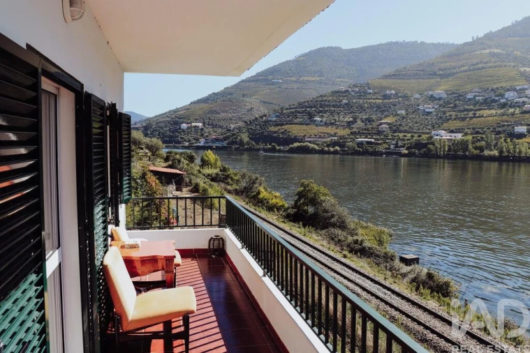 Moradia T6 para Venda em Galafura e Covelinhas Foto 26