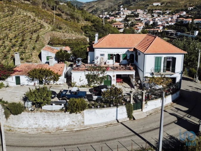 Moradia T6 para Venda em Galafura e Covelinhas Foto 4