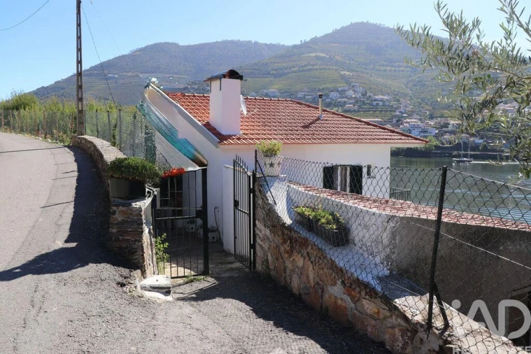 Moradia T6 para Venda em Galafura e Covelinhas Foto 25