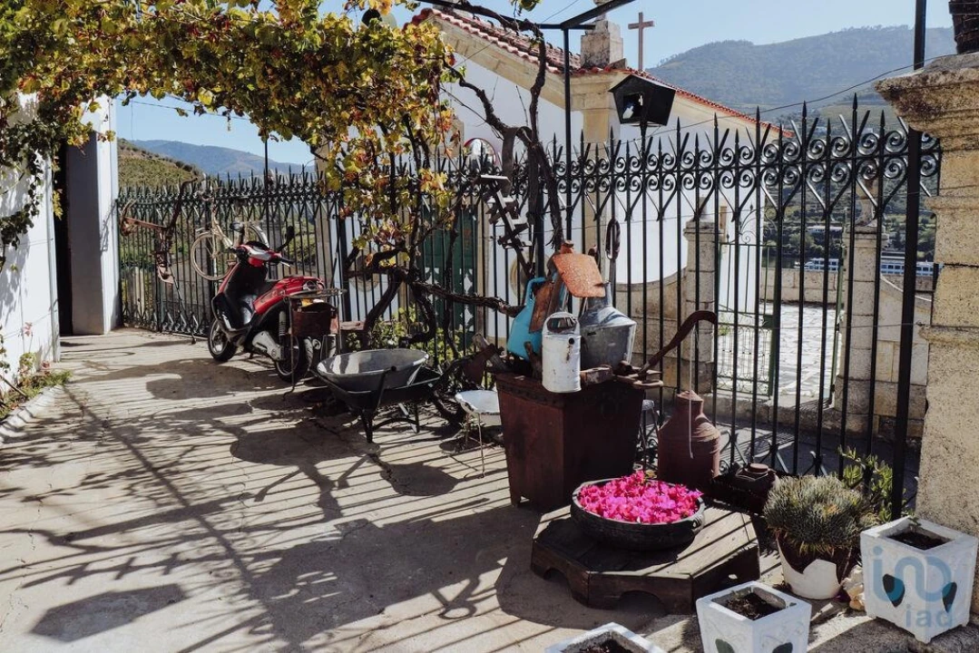 Moradia T6 para Venda em Galafura e Covelinhas Foto 14