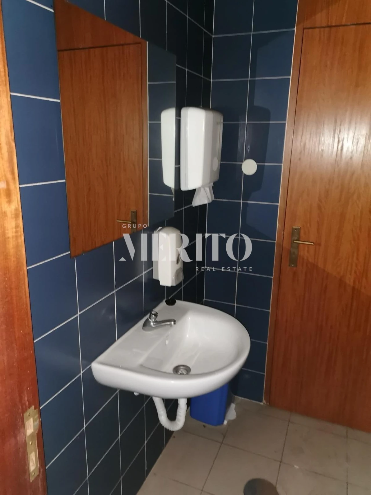 Loja para Venda em Santo Tirso, Couto (Santa Cristina e São Miguel) e Burgães Foto 10