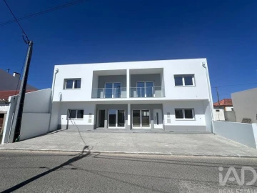 Moradia T4 para Venda em Lourinhã e Atalaia