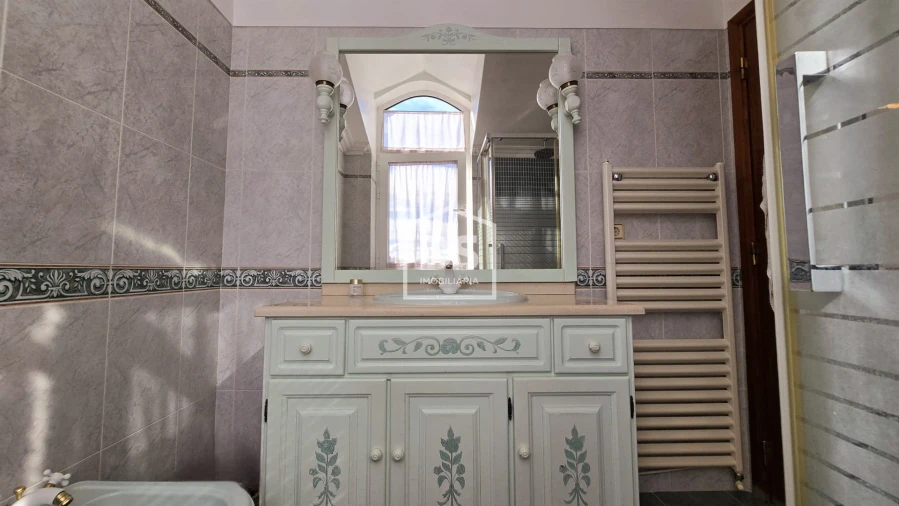 Moradia T3 para Venda em Guarda Foto 43