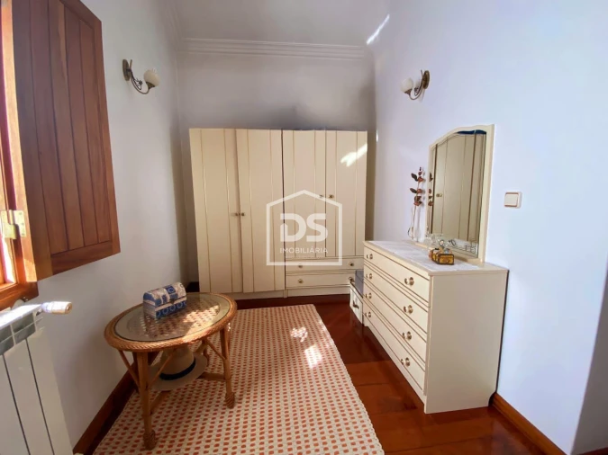 Moradia T3 para Venda em Guarda Foto 30