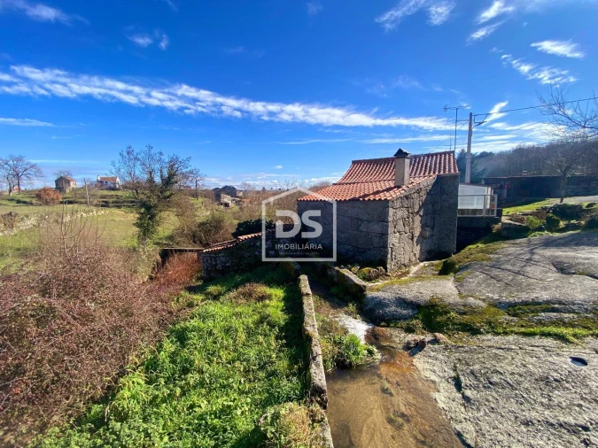 Moradia T3 para Venda em Guarda Foto 21