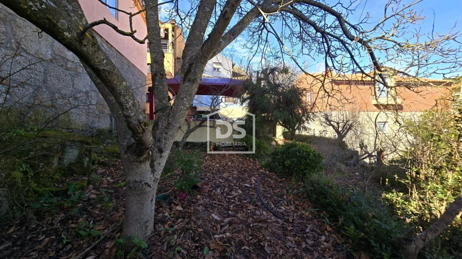 Moradia T3 para Venda em Guarda Foto 82