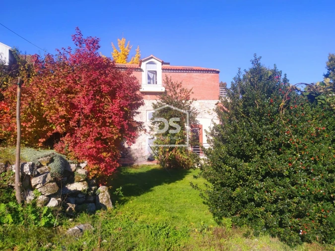 Moradia T3 para Venda em Guarda Foto 90