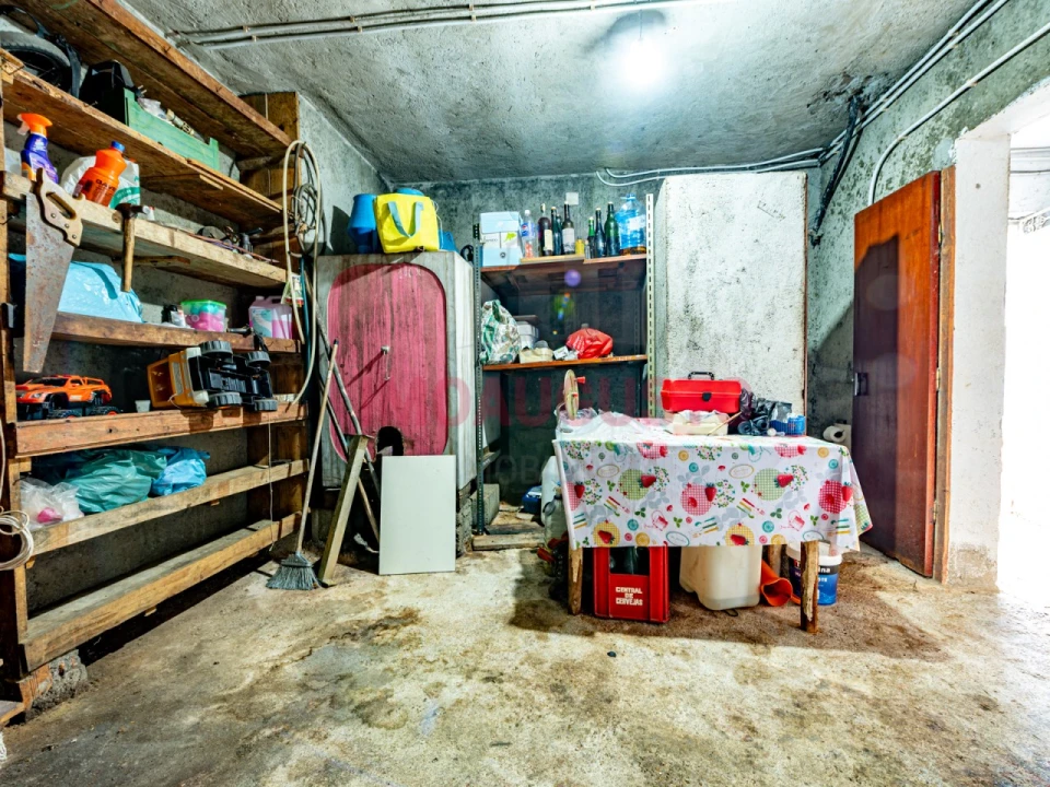 Moradia T4 para Venda em Gouveia (São Pedro e São Julião) Foto 36