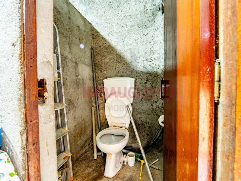 Moradia T4 para Venda em Gouveia (São Pedro e São Julião) Foto 37