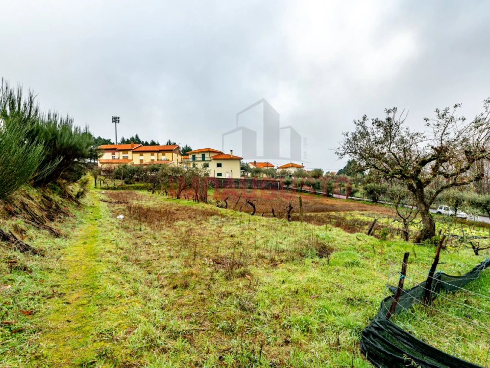 Moradia T4 para Venda em Gouveia (São Pedro e São Julião) Foto 46