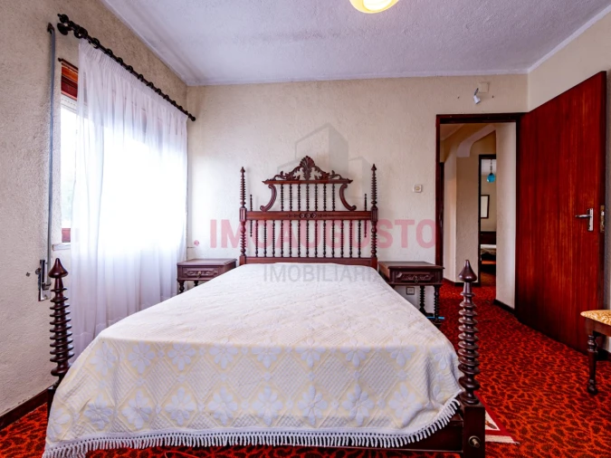 Moradia T4 para Venda em Gouveia (São Pedro e São Julião) Foto 14