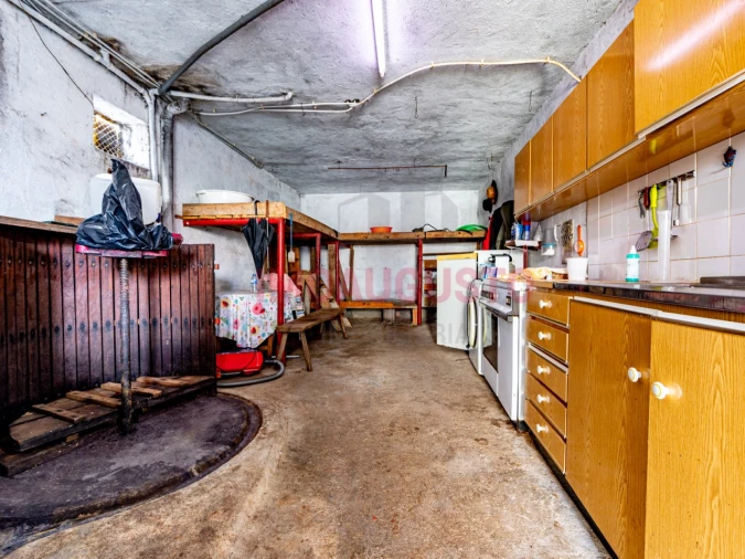 Moradia T4 para Venda em Gouveia (São Pedro e São Julião) Foto 33