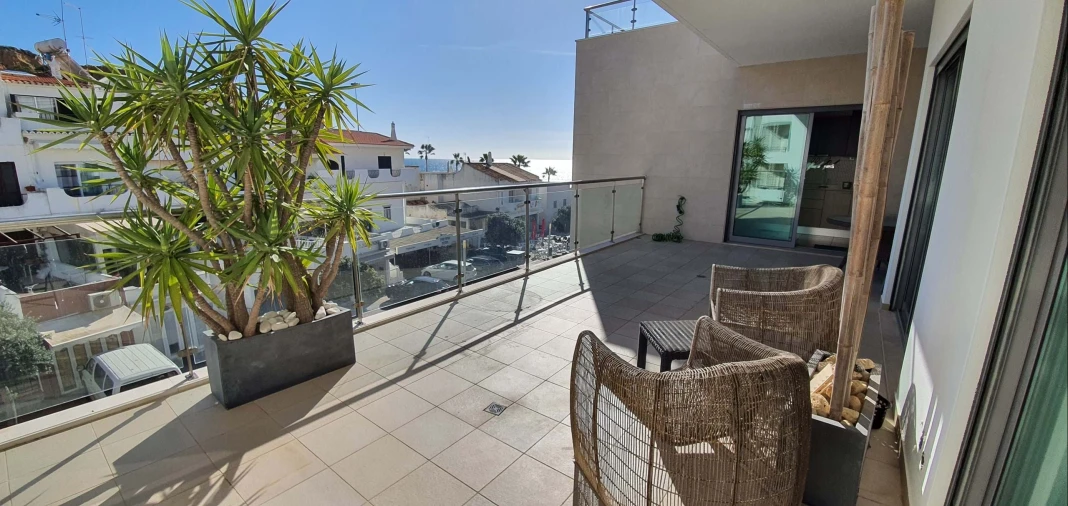 Apartamento T2 para Venda em Albufeira e Olhos de Água Foto 2