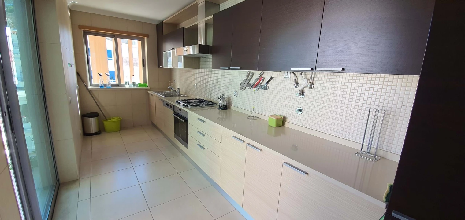 Apartamento T2 para Venda em Albufeira e Olhos de Água Foto 13