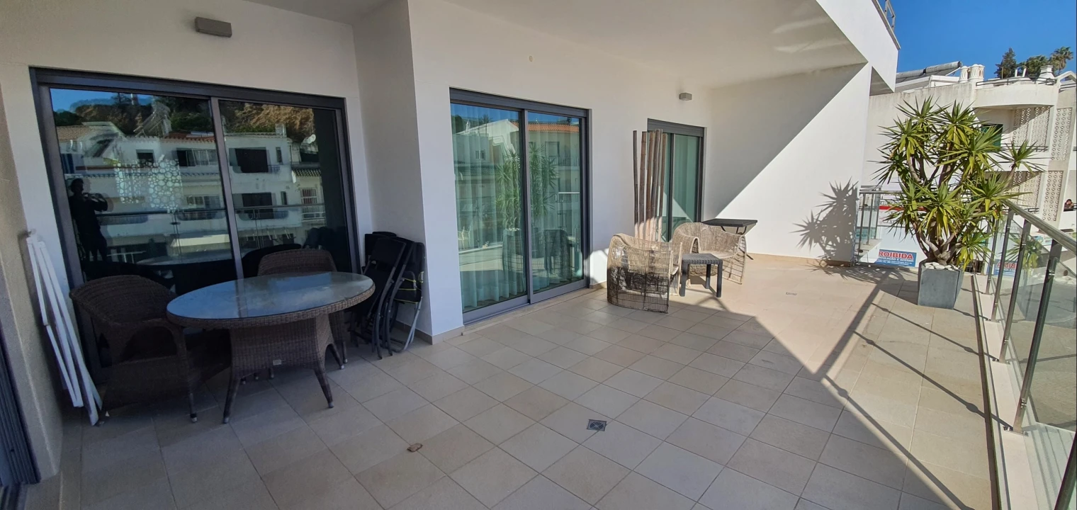 Apartamento T2 para Venda em Albufeira e Olhos de Água Foto 11