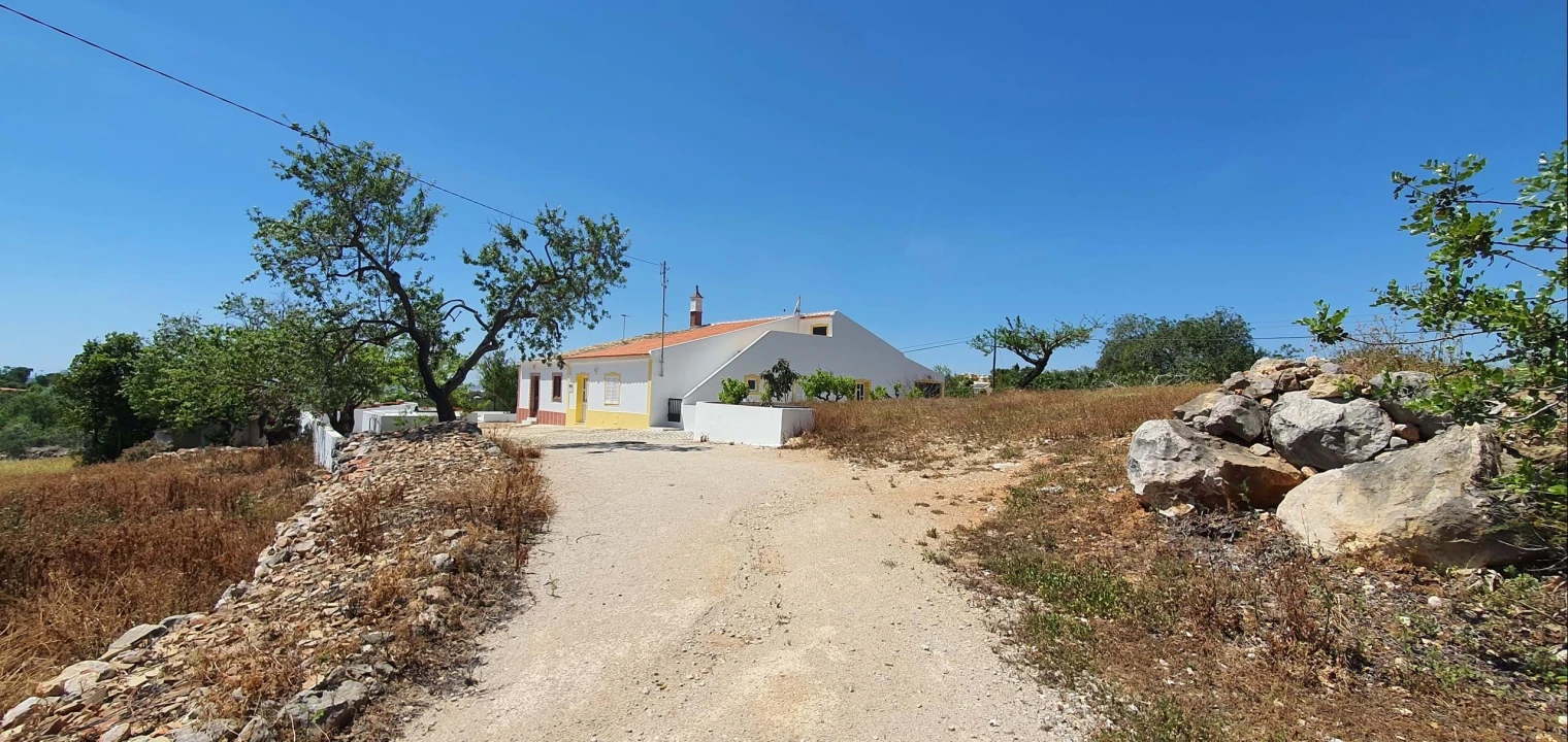 Terreno para Venda em Albufeira e Olhos de Água Foto 23