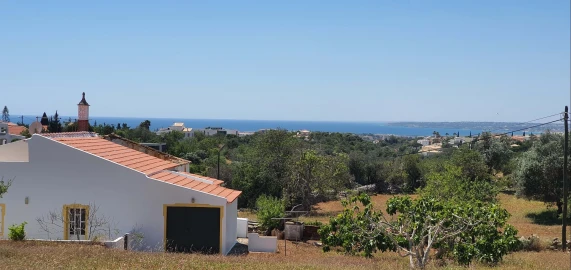 Terreno para Venda em Albufeira e Olhos de Água