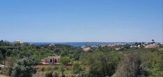 Terreno para Venda em Albufeira e Olhos de Água