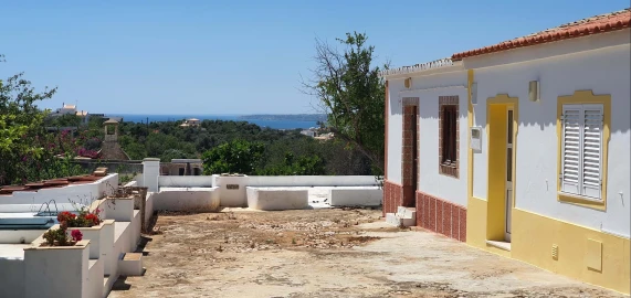 Terreno para Venda em Albufeira e Olhos de Água