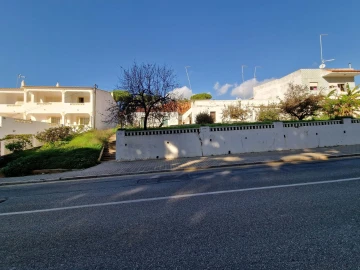Terreno para Venda em Albufeira e Olhos de Água