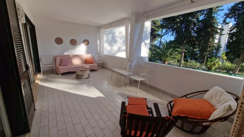 Apartamento T5 para Venda em Albufeira e Olhos de Água