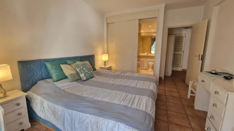 Apartamento T5 para Venda em Albufeira e Olhos de Água