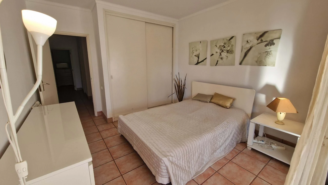 Apartamento T5 para Venda em Albufeira e Olhos de Água Foto 8