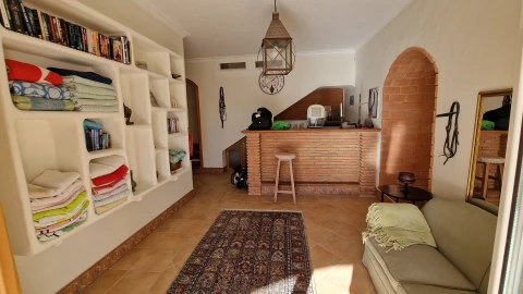 Moradia T4 para Venda em Albufeira e Olhos de Água