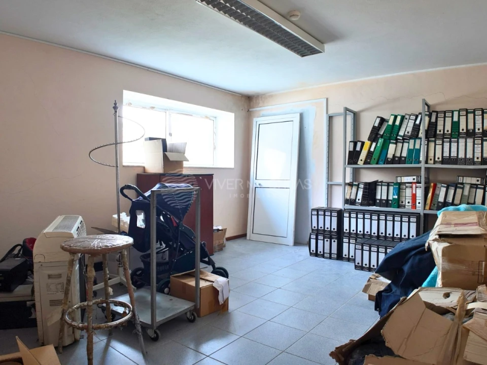 Armazém para Venda em Sande e São Lourenço Foto 29