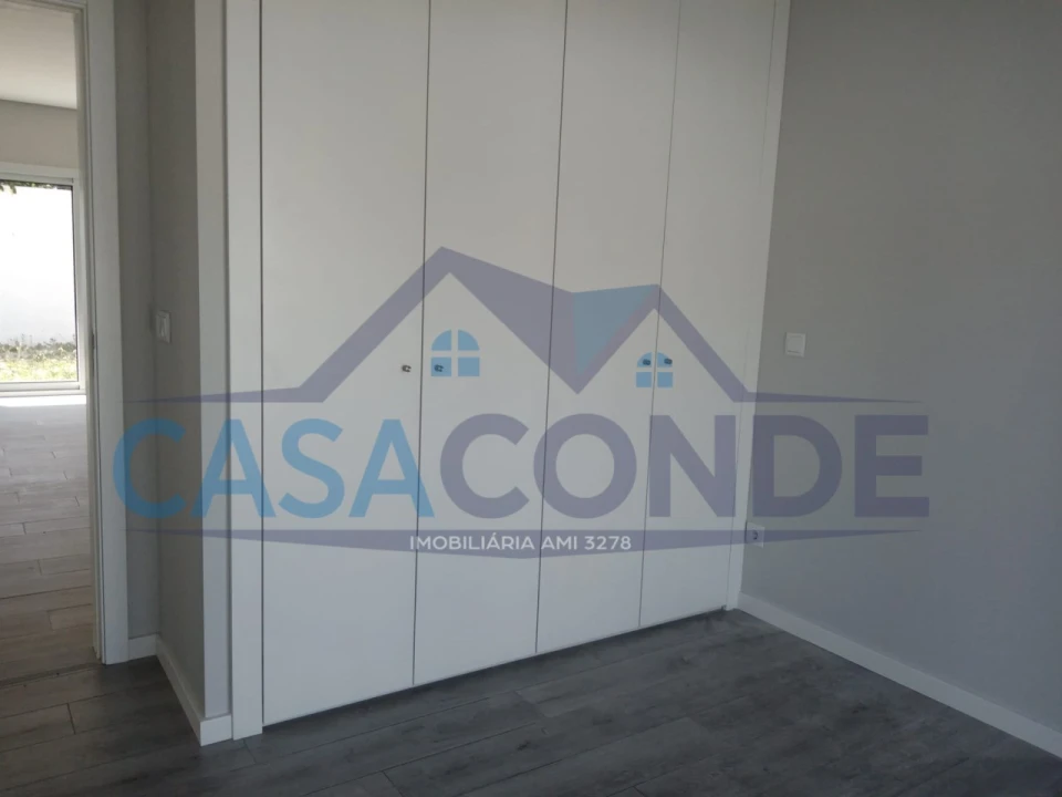 Moradia T4 para Venda em Seixal, Arrentela e Aldeia de Paio Pires Foto 5