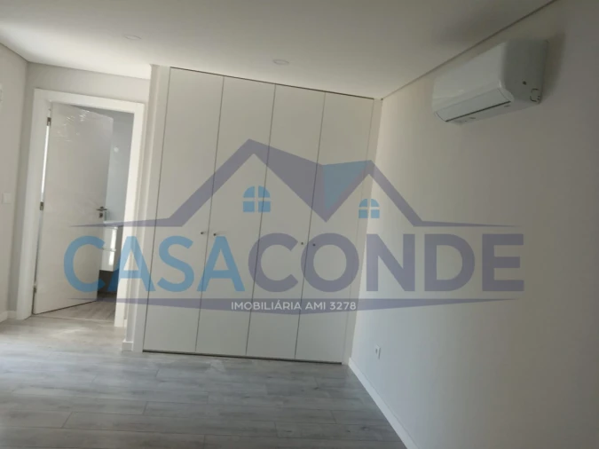 Moradia T4 para Venda em Seixal, Arrentela e Aldeia de Paio Pires Foto 8