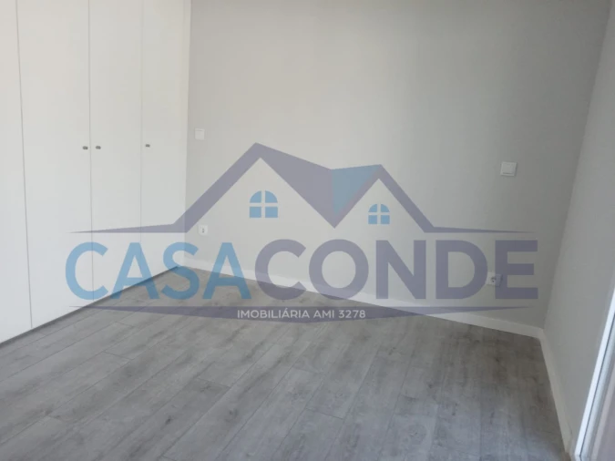 Moradia T4 para Venda em Seixal, Arrentela e Aldeia de Paio Pires Foto 11