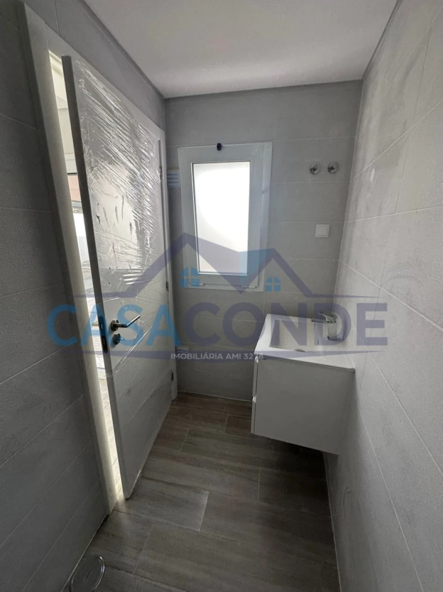 Moradia T4 para Venda em Seixal, Arrentela e Aldeia de Paio Pires Foto 24