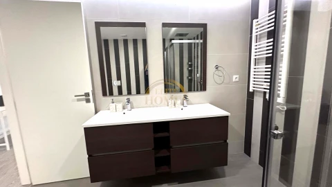Apartamento T3 para Venda em Oeiras e São Julião da Barra, Paço de Arcos e Caxias