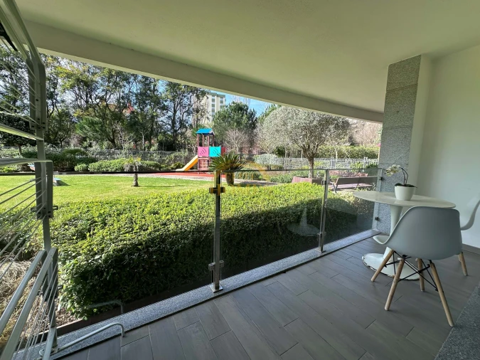 Apartamento T3 para Venda em Oeiras e São Julião da Barra, Paço de Arcos e Caxias