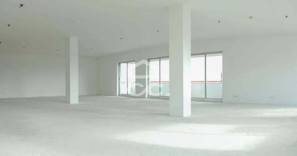 Escritório para Arrendamento em Abrantes (São Vicente e São João) e Alferrarede Foto 5