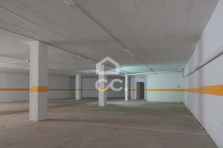 Escritório para Arrendamento em Abrantes (São Vicente e São João) e Alferrarede Foto 14