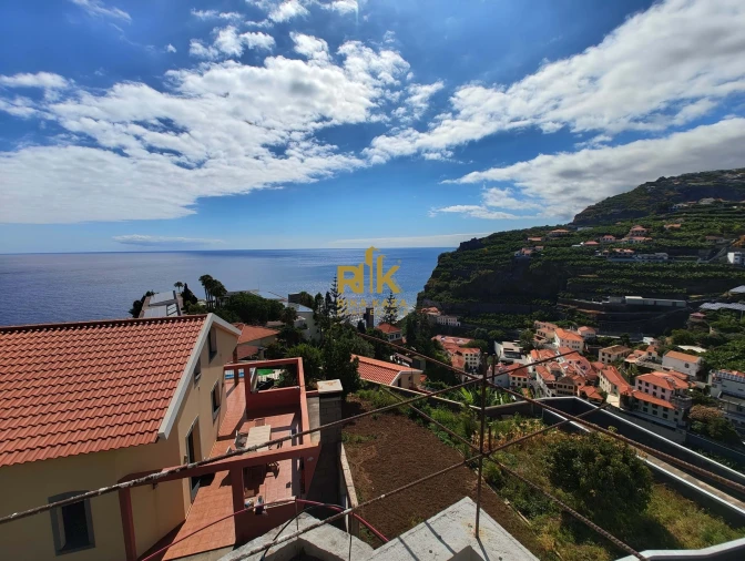 Moradia T3 para Venda em Ponta do Sol Foto 38