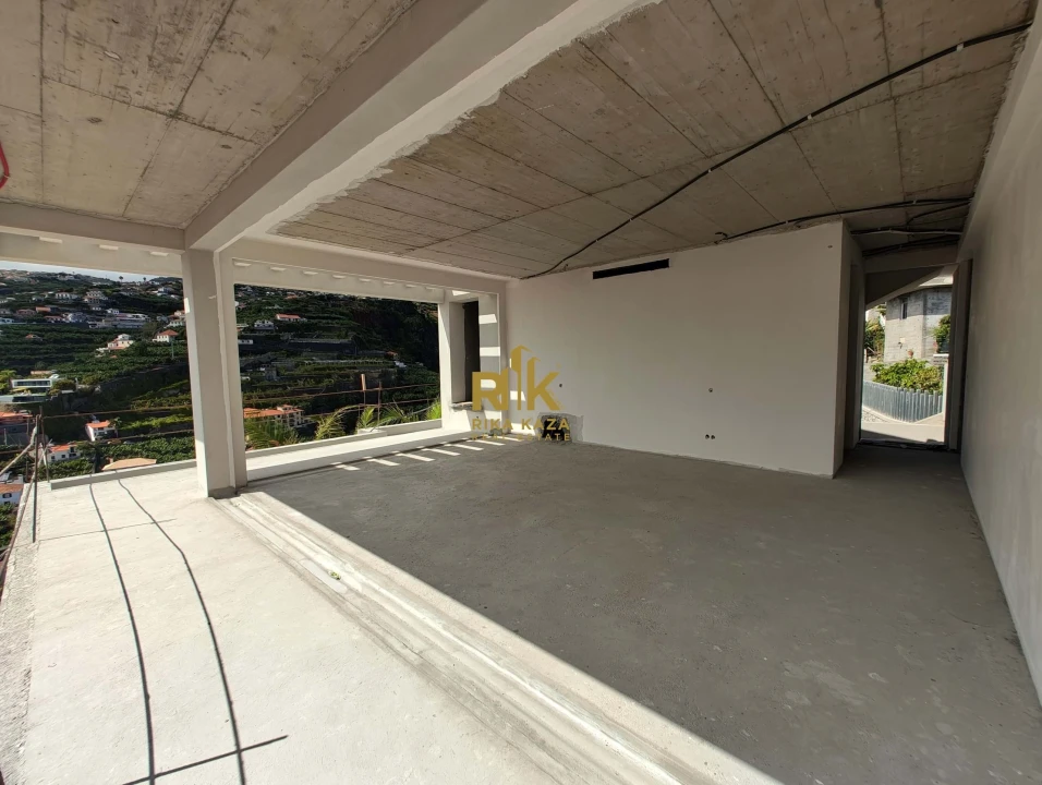 Moradia T3 para Venda em Ponta do Sol Foto 16