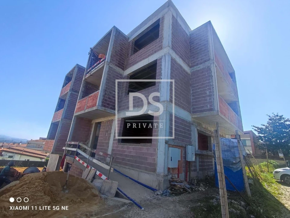 Apartamento T2 para Venda em Vila de Cucujães Foto 19