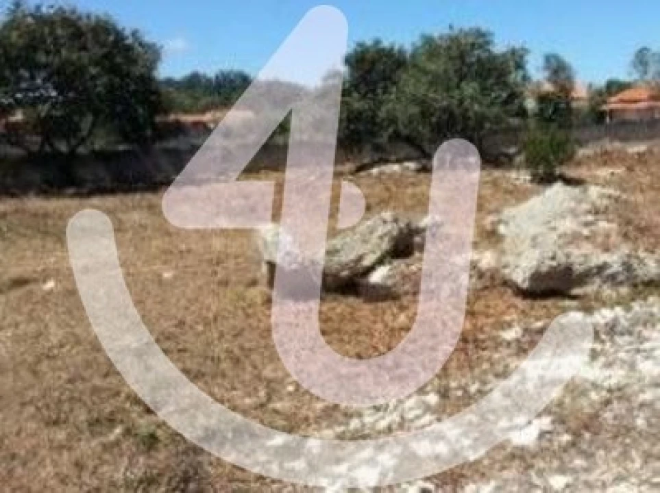 Terreno para Venda em Turquel Foto 1