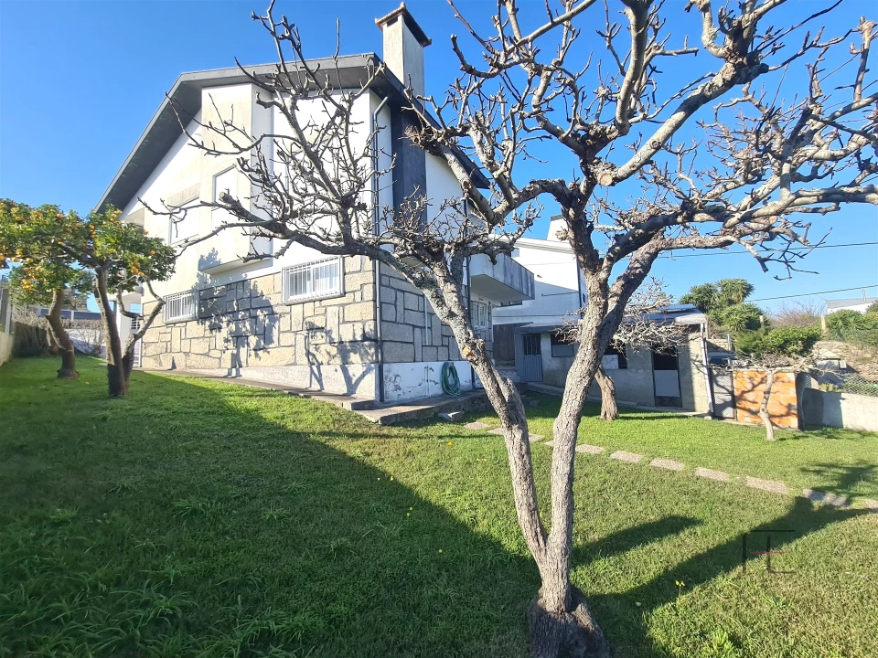 Moradia T3 para Venda em Lourosa Foto 23