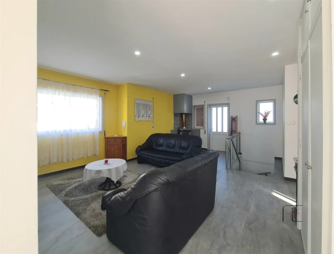 Moradia T3 para Venda em Lourosa Foto 12